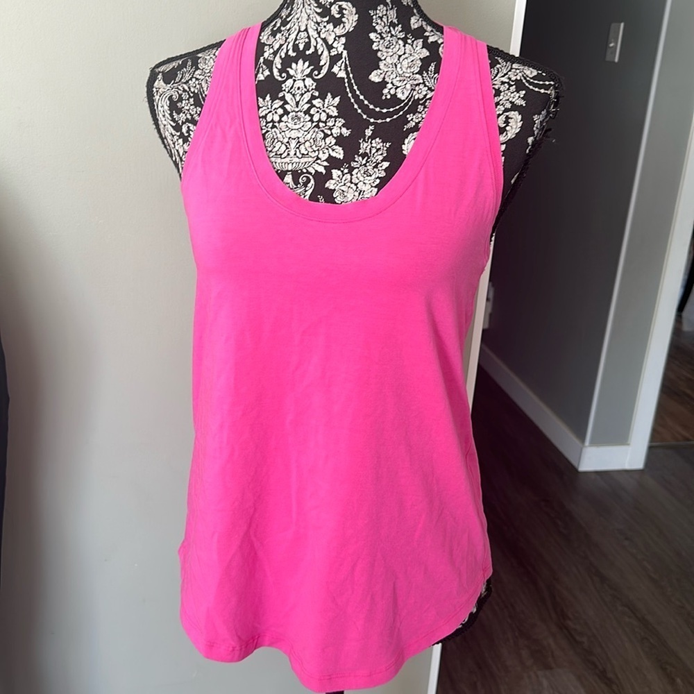 Lululemon size 6 Tank Top
